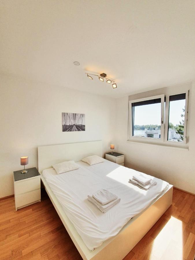 Near Lake Two Bedroom Fully Furnished Apartment Wien Exteriör bild